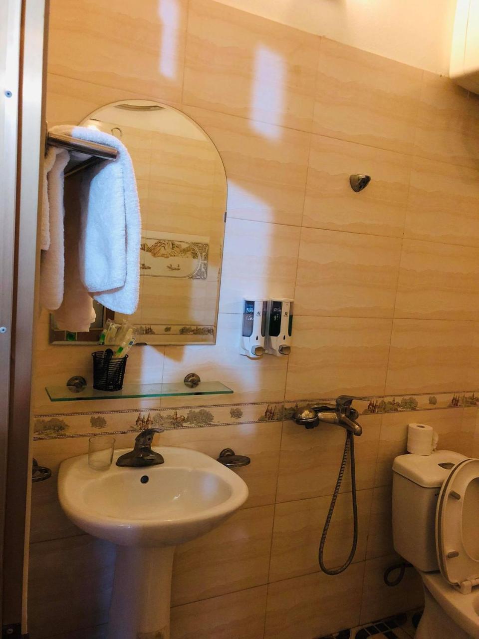 Hung Thinh Hotel Ban Gum المظهر الخارجي الصورة